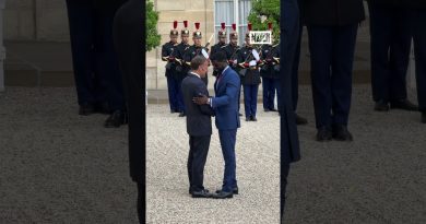 Emmanuel Macron reçoit Bassirou Diomaye Faye à l'Élysée