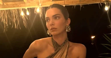 Kendall Jenner célèbre ses 30 ans en tenue légère sur la plage