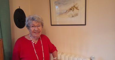 Eure : cette artiste peintre expose depuis plus de 20 ans dans ce salon emblématique