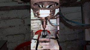 Fabrication des semelles de sandales pour femmes !