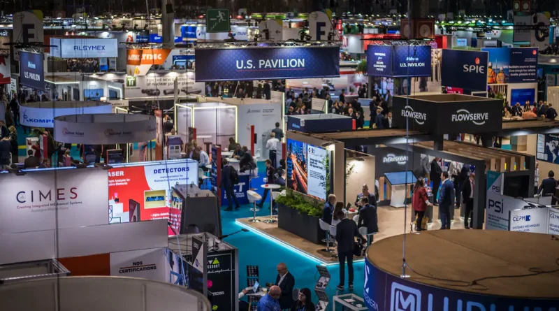 Foire mondiale du nucléaire : l'industrie mise sur un nouvel âge d'or pour le business