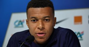 Football. Attentats du 13-Novembre : pour les Bleus, silence et recueillement