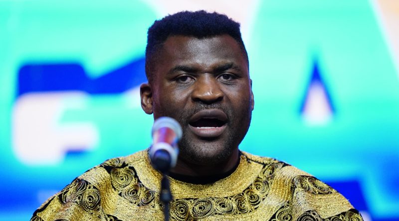Francis Ngannou répond clairement à un éventuel combat de boxe contre Jake Paul