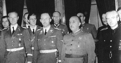 Espagne : le franquisme continue d'influencer la société et la politique actuelle