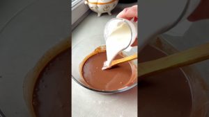 Ganache au chocolat noir : la recette incontournable