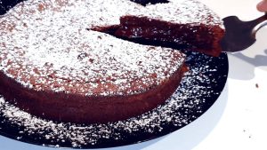Gâteau au chocolat au cœur fondant : un délice irrésistible !