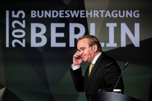 La France doit intégrer Dassault dans le projet SCAF, déclare le ministre allemand de la Défense