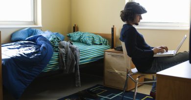 Reportage France - Le coliving : une nouvelle forme de logement qui suscite des débats