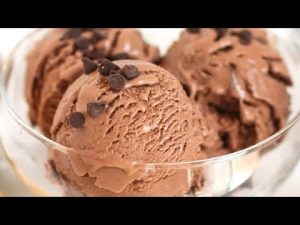 Glace au chocolat maison : 4 ingrédients, sans sorbetière