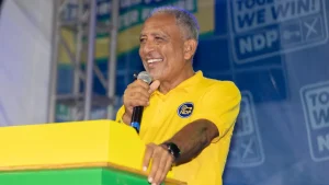 Godwin Friday devient Premier ministre de Saint-Vincent et les Grenadines