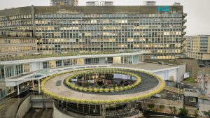 HUG: la Cour des comptes recommande de réduire le nombre de membres du Conseil