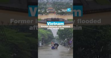 Hue, ancienne ville impériale du Vietnam, inondée après des pluies records