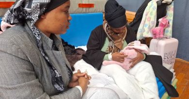 "Il faut des solutions pérennes !", un collectif installe des familles avec enfants et des femmes isolées dans un gymnase du centre-ville de Nantes