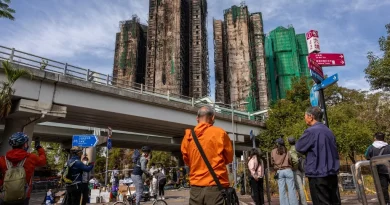 Incendie à Hong Kong : 146 morts, un activiste à l’origine d’une pétition réclamant justice arrêté - L'Humanité