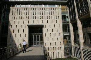 Jacques Mariani et Claude Chossat jugés en appel à Aix-en-Provence pour un projet d'assassinat