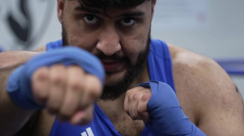 "Je suis bloqué" : repéré par l'équipe de France, cet espoir de la boxe est privé de compétition car il est apatride