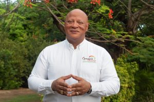 Jean-Luk Le West reçoit le Prix de l’Engagement Outre-mer 2025