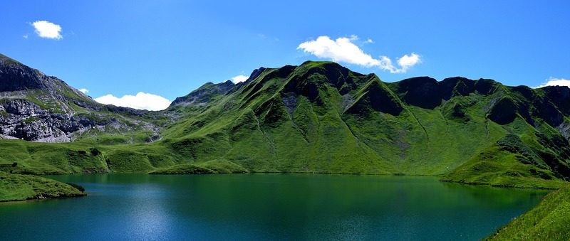 Auvergne-Rhône-Alpes, Lyon, Annecy, Alps, volcano, lake, mountain, ski, village