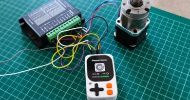 Contrôle du moteur Kode Dot