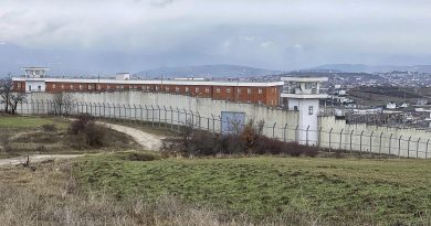 Accents d'Europe: au Kosovo, des cellules de prison à louer pour des pays européens