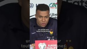 Kylian Mbappé rend hommage aux victimes du Bataclan