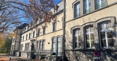 L' ancienne école Léon Boyer à Murat: une école qui a changé de décor - ICI