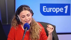 L'Amulette" de Michael McDowell et la série "Los años nuevos