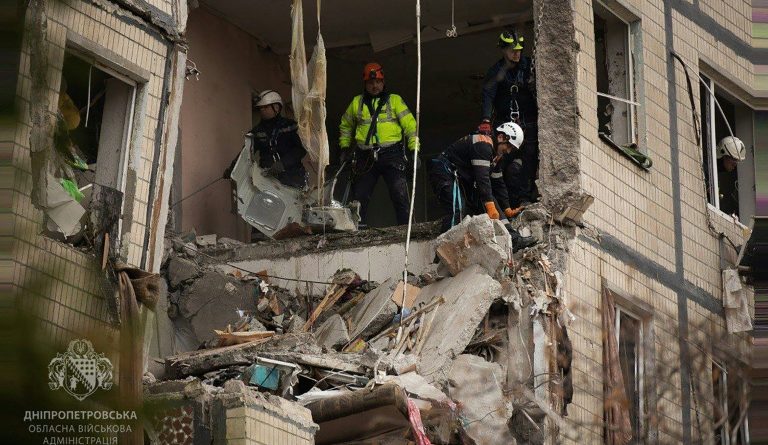 L'Ukraine lutte pour rétablir l'électricité et le chauffage après des frappes russes massives