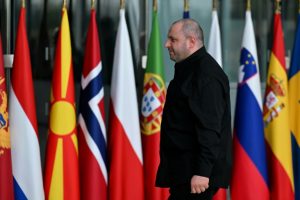 L'Ukraine va entamer des "consultations" en Suisse avec les Américains sur un "futur accord de paix" avec Moscou