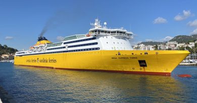 La Corsica Ferries à Propriano