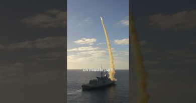 La FREMM DA Alsace tire un missile Aster 30