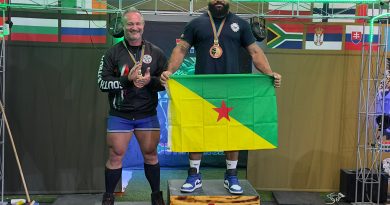 La Guyane brille avec trois titres de champion du monde de powerlifting