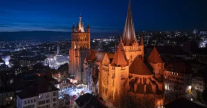 La cathédrale de Lausanne s'offre un éclairage tout neuf