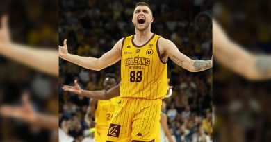 La minute sport : les basketteurs "chambreurs" dans le viseur des arbitres - ICI