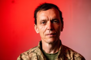 « La poésie dit que l’Ukraine existe, qu’elle se tient debout, et qu’aucun mensonge russe n’y changera rien »