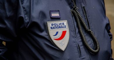 Intervention de la police au secours de grands-parents