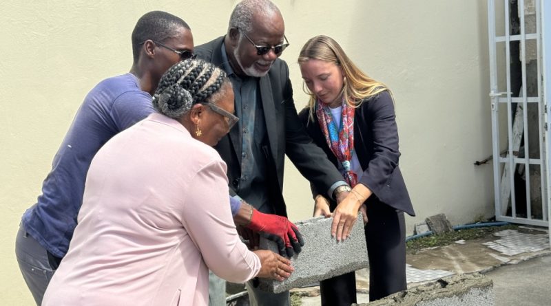 La première pierre de la future Maison des Associations est posée