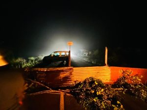 La route d’Apatou bloquée à Sparouine par les habitants en colère