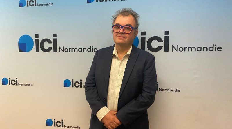 "Le 11 novembre, c'est le moment de se rappeler de notre histoire commune",  pour Mayeul Macé, enseignant à Cabourg - ICI