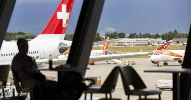 Le Conseil fédéral verrouille les horaires des aéroports nationaux, comme Genève-Cointrin - Le Temps