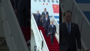 Le Premier ministre chinois en visite officielle à Singapour