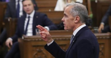 Le gouvernement Carney survit au vote de confiance sur son premier budget