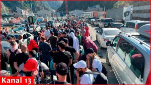 Le gouvernement Poutine empêche des milliers de Russes de partir