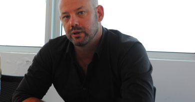 Le gouvernement demande la suspension du remboursement des prêts