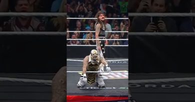 Le match #ICTitle tient toutes ses promesses ! 😮‍💨 #WWERaw