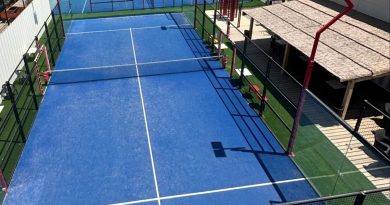 Le padel : le sport qui séduit de plus en plus dans le Gard ! Béatrice Kaboré a testé - ICI