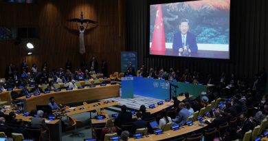 Énergies renouvelables, duel avec les États-Unis... Quel nouveau rôle joue la Chine dans la diplomatie climatique mondiale?