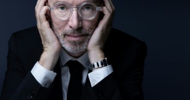 Le prix Goncourt 2025 attribué à Laurent Mauvignier pour "La maison vide"