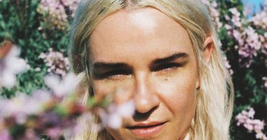 "Le public n’en croit pas ses yeux" : avec Convenanza, qui célèbre l’électro, le rock et la littérature, le bonheur est au château