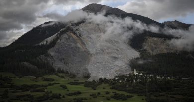 Le risque d'effondrement d'un pan entier de roche à Brienz est levé | RTS